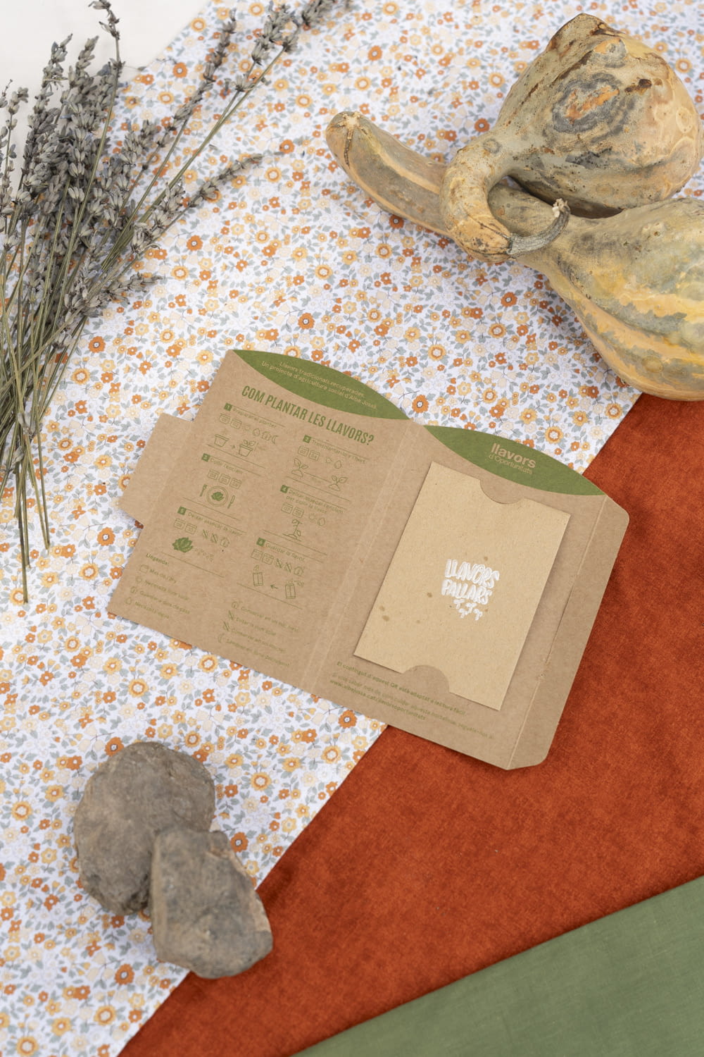 Packaging obert Enciam negre