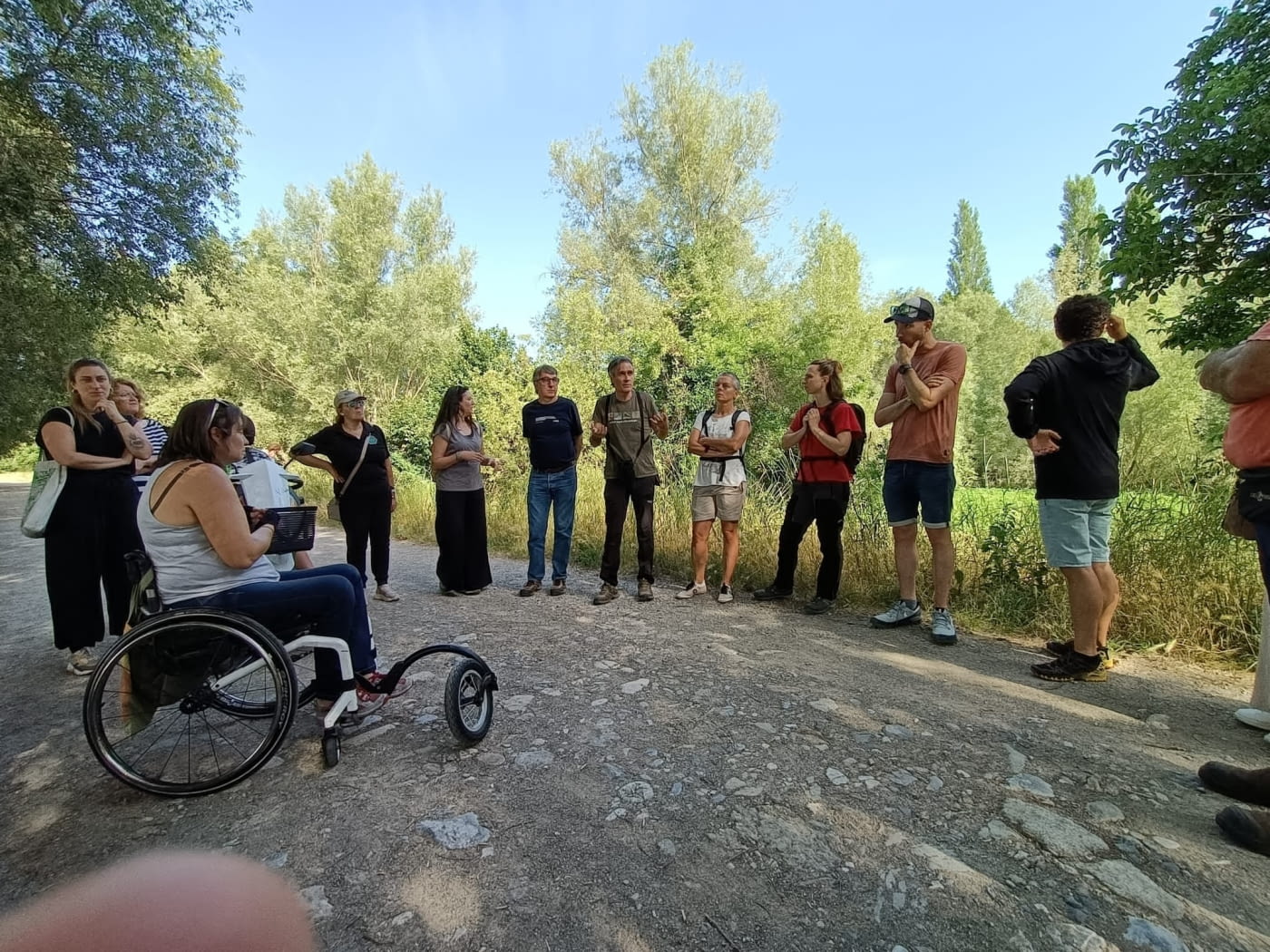 Participamos en la redacción de la Guía de Itinerarios Accesibles en el medio natural promovida por IDAPA