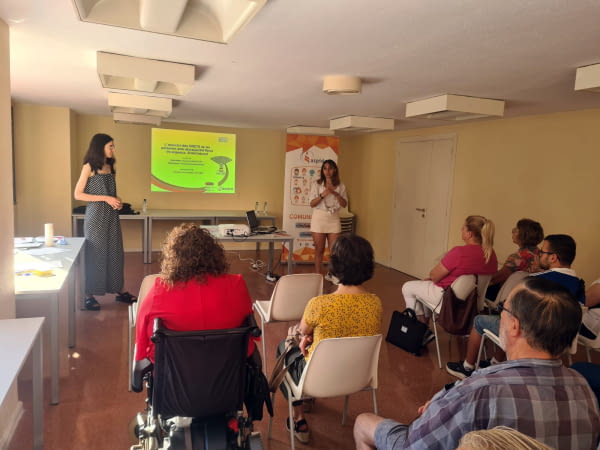 Tallers "Vine i coneix els teus drets" impulsats per l'Espai Defensa dels Drets Montse Bertran!
