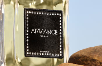 Etiquetas autoadhesivas de terciopelo con pedrería para perfumes