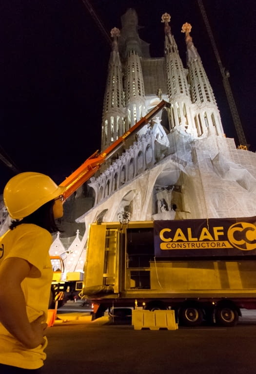 Calaf fabrica i instal·la les noves taquilles de la Sagrada Família