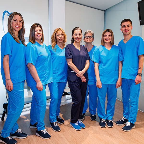 Equipo de dentistas centro odontologia integrada ribera del sio