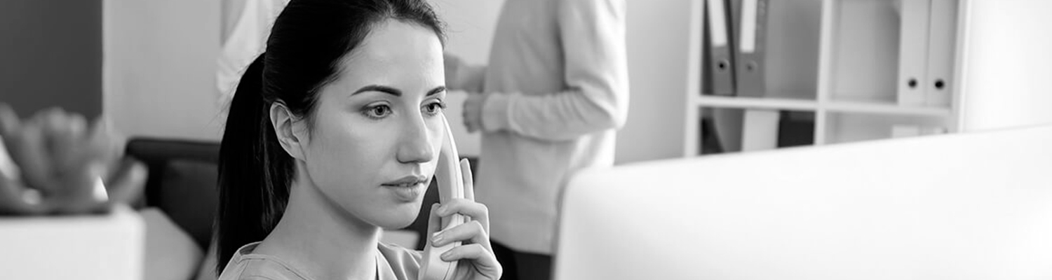 Recepcionista Clínica dental Rada