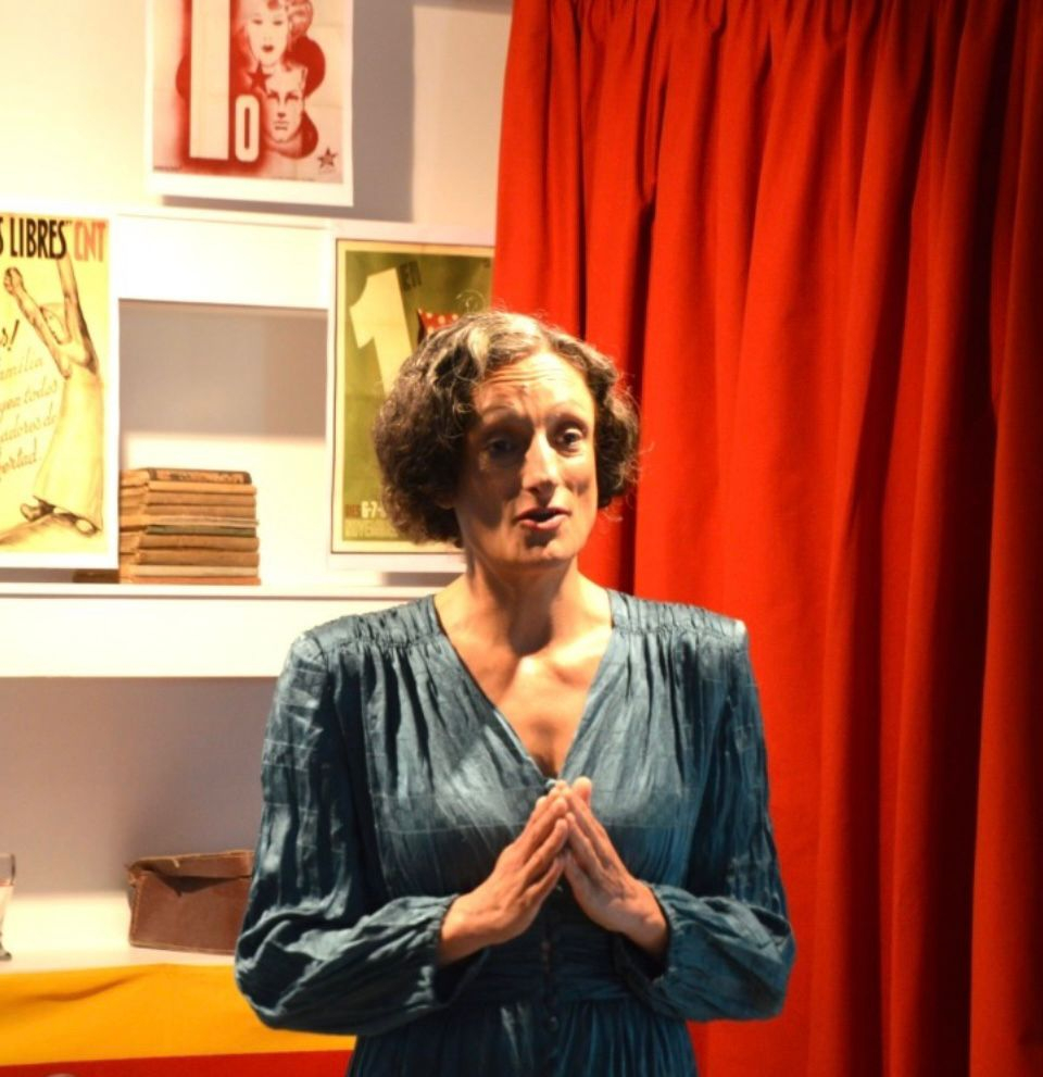 Teatralització sobre la vida de Carme Ballester