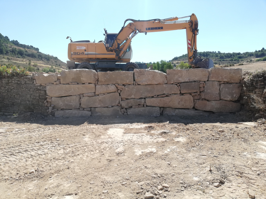 Construcción de muros de piedra