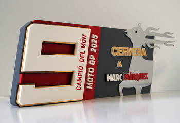 Homenaje a los hermanos Márquez