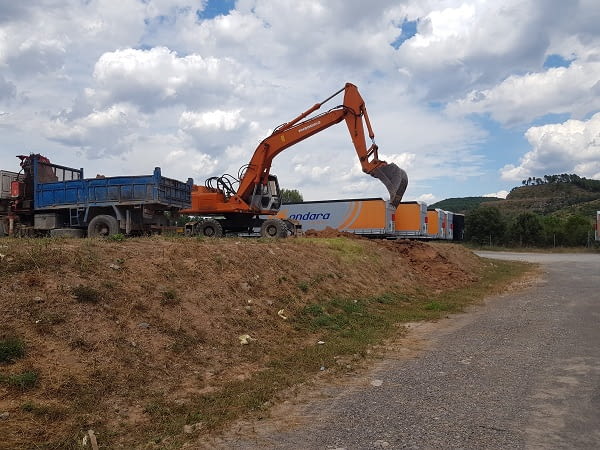 INICIO DE LAS OBRAS DE AMPLIACIÓN DEL ALMACÉN  FRIGORÍFICO DE AVINYÓ.