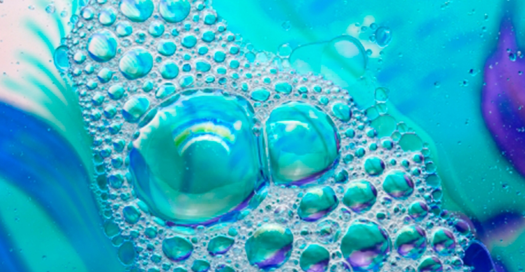 How a colloid detergent works