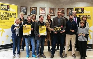 Joventut presenta el nou Carnet Jove d'Agramunt, coincidint amb l'inici de l'expedició de la popular targeta social i d'avantatges