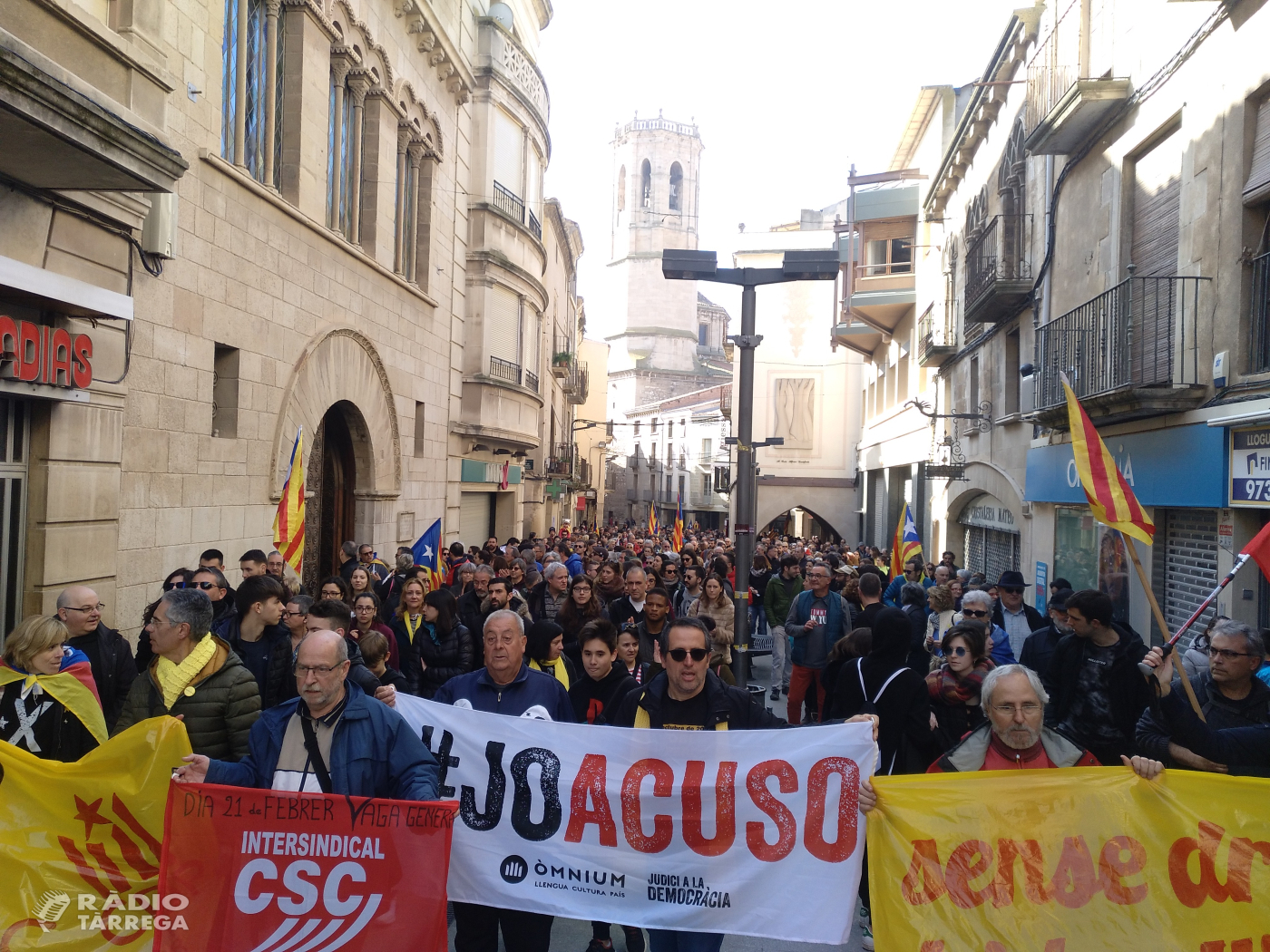 Més de 2.000 persones es manifesten a Tàrrega en motiu de la vaga general