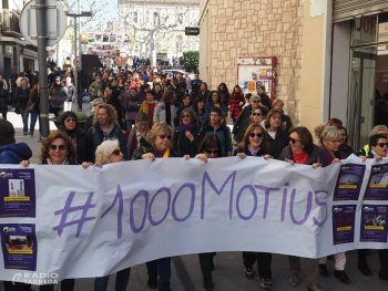 Mig miler de persones es manifesten a Tàrrega en motiu del 8M