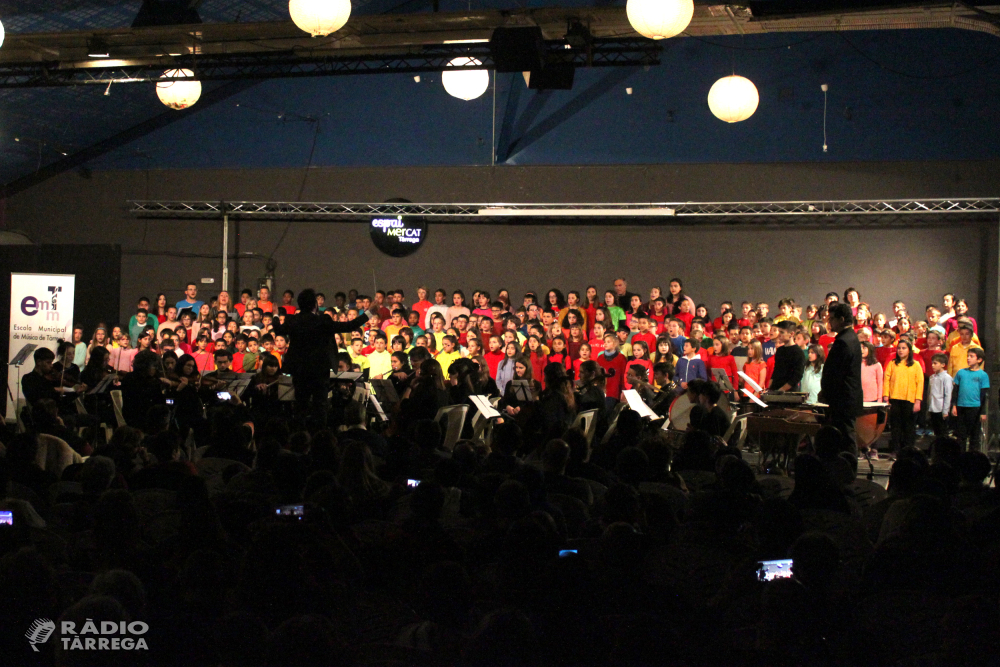 L’Escola Municipal de Música de Tàrrega interpreta una cantata per a cor i orquestra amb les veus de les escoles de primària de la ciutat