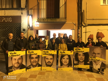 ERC dona el tret de sortida a la campanya a Tàrrega amb la tradicional encartellada