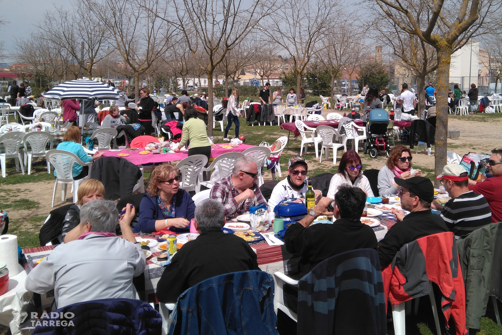 El Càmping Municipal de Tàrrega obre portes el dilluns 22 d’abril per celebrar el Dia de la Mona