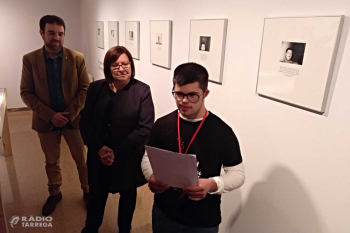 Tàrrega mostra el treball artístic de Quim Vilamajó, un noi amb síndrome de Down que reivindica els valors de les persones amb altres capacitats