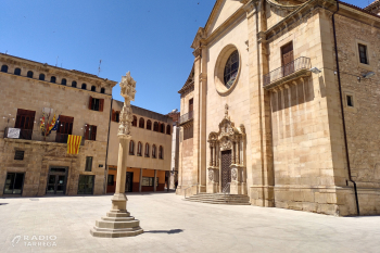 El Memorial Democràtic descataloga com a monument franquista la rèplica de la creu de terme ubicada a la plaça Major de Tàrrega