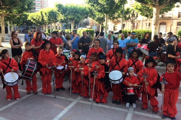 Tàrrega renova la revetlla de Sant Joan amb una baixada de “Falles de Secà” i un sopar popular a Can Colapi