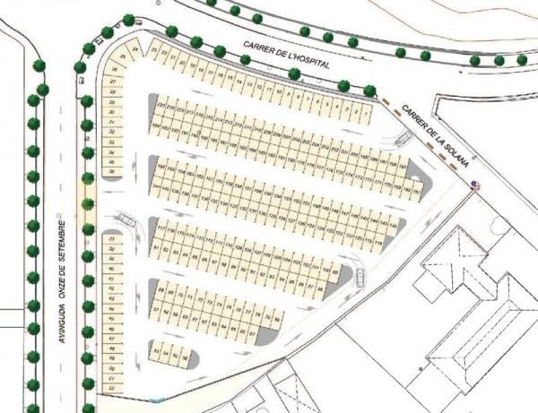 Oberta al públic l’àrea d’aparcament gratuït situada a l’avinguda de l’Onze de Setembre un cop finalitzat el seu condicionament