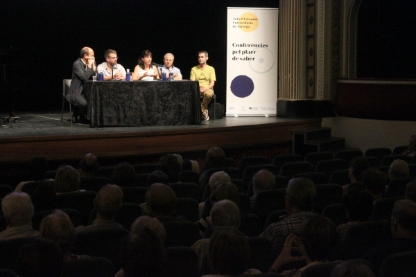 L’Aula d’Extensió Universitària de Tàrrega inaugura el nou curs amb la xifra rècord de 400 alumnes inscrits