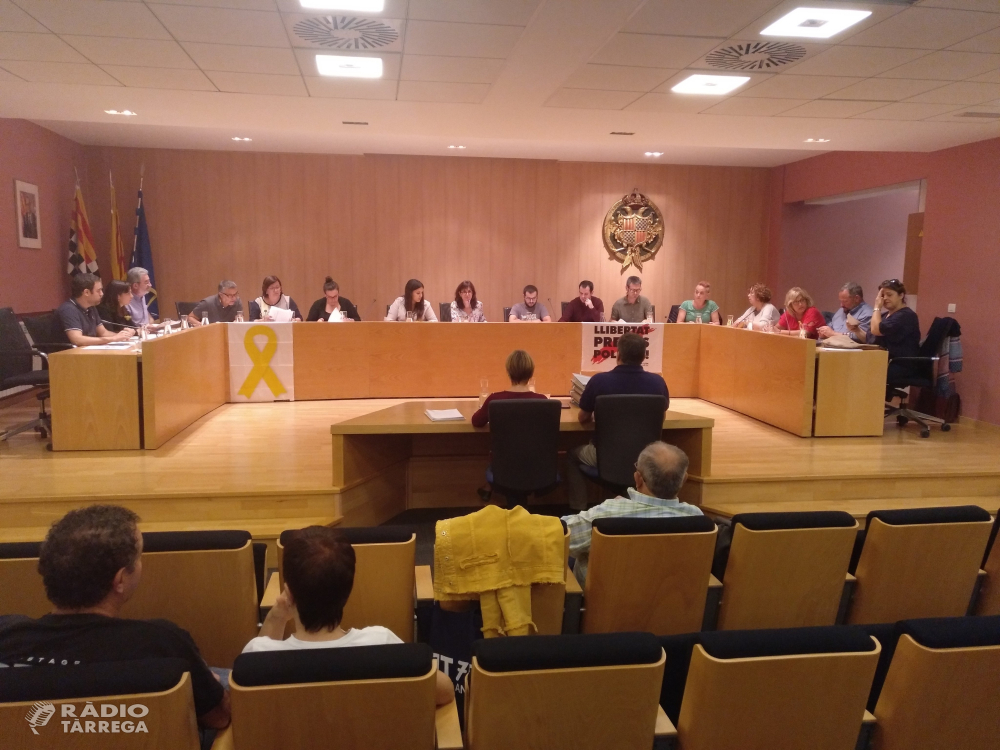 El ple de Tàrrega es posiciona contra la criminalització del moviment independentista