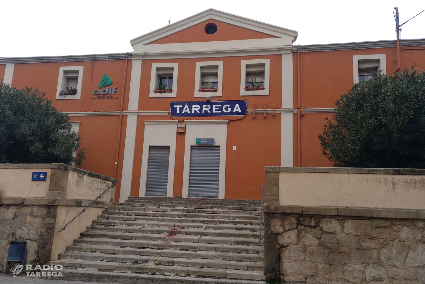 L’Ajuntament de Tàrrega lamenta que Renfe deixi de vendre bitllets a finestreta a l’estació de tren