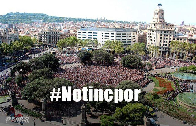 L'Ajuntament de Tàrrega convoca 5 minuts de silenci en record de les víctimes dels atemptats de Barcelona i Cambrils, el divendres 17 d'agost a les 12 del migdia a la plaça Major