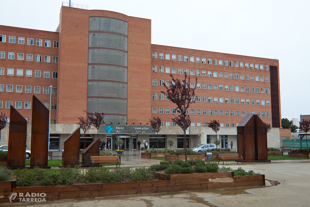 Cessa el director mèdic de l'Hospital Arnau de Vilanova per la filtració d'un examen