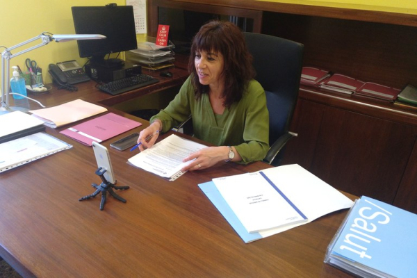 L’alcaldessa de Tàrrega respon en directe a Instagram les preguntes formulades per la ciutadania sobre la gestió municipal de la crisi del coronavirus