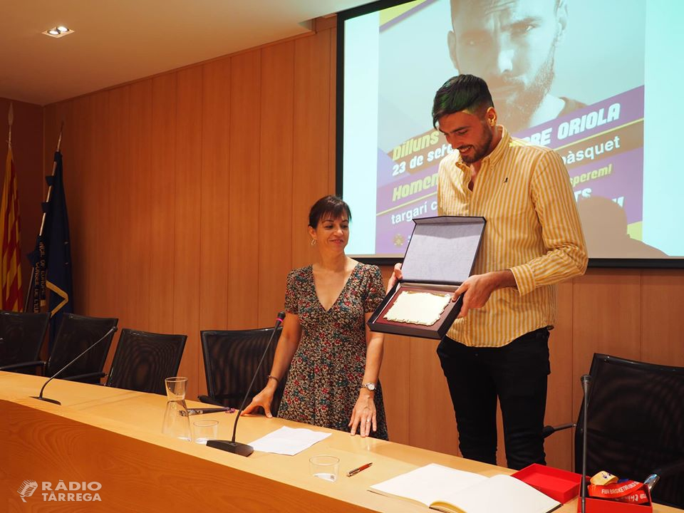 El targarí Pierre Oriola renova amb el Barça de bàsquet fins el 2024