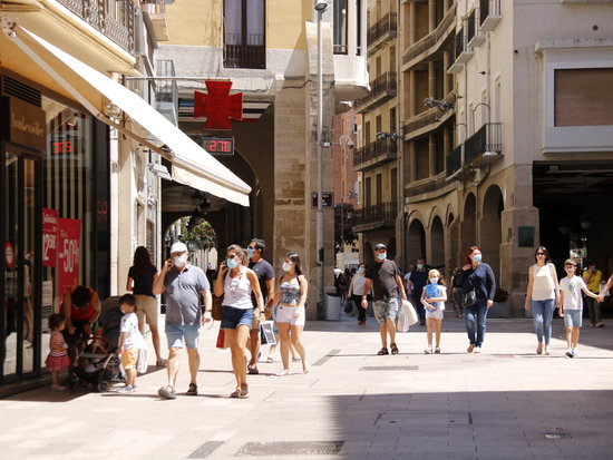 Decretat el confinament domiciliari de Lleida i set municipis més del Segrià però es permet sortir amb els convivents