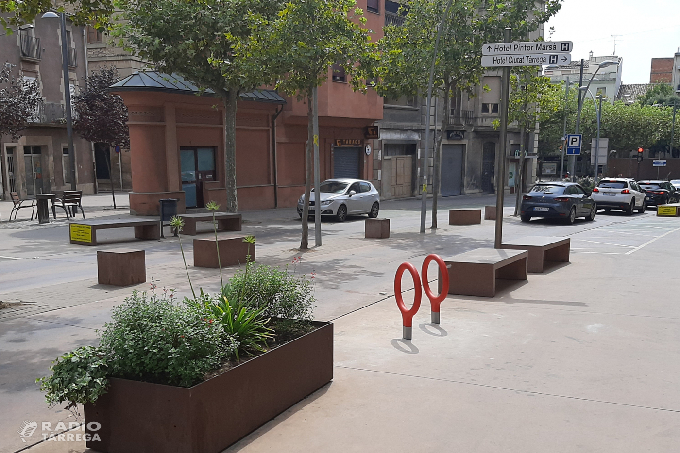 L’Ajuntament de Tàrrega amplia la dotació d’aparcabicis a les avingudes de Catalunya i Raval del Carme