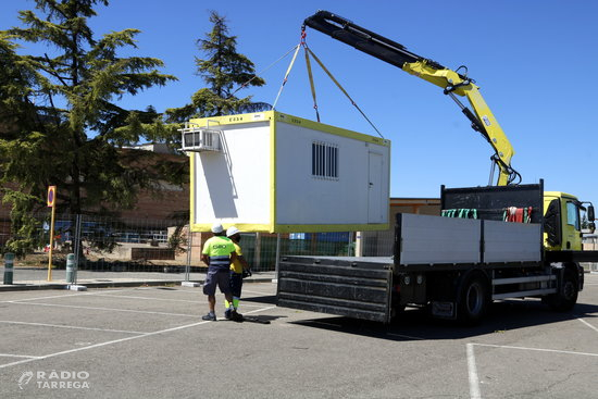 Comencen a portar material per a l'hospital annex a l'Arnau de Vilanova