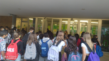 Confinats una vintena d’alumnes de 1r d’ESO de l’Institut Manuel de Pedrolo de Tàrrega i la seva tutora, per un cas positiu per PCR de Covid-19