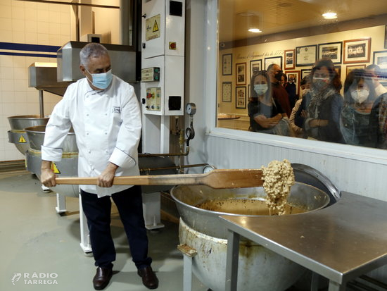 Els torronaires d'Agramunt arrenquen la campanya amb optimisme i preveuen superar les vendes de l'any passat