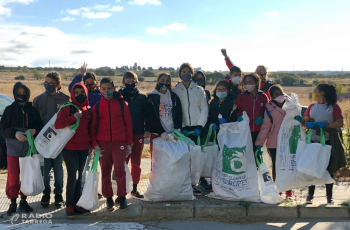 Batuda de neteja mediambiental a Tàrrega amb la participació de gent jove