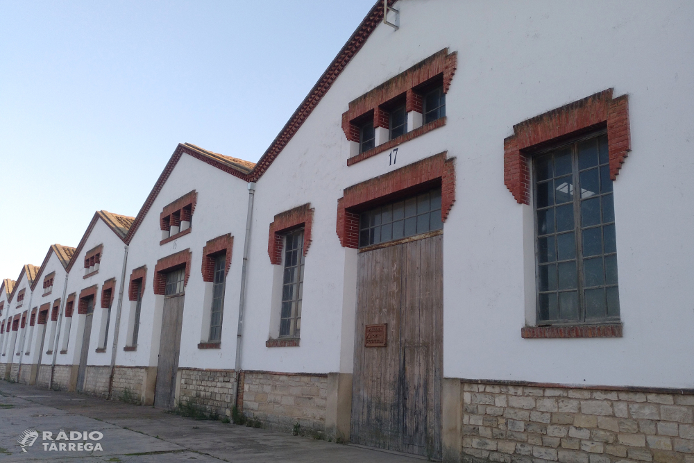 Tàrrega cedeix temporalment la Nau 17 de Cal Trepat a l’Associació Alba per a desenvolupar el seu taller de fusteria