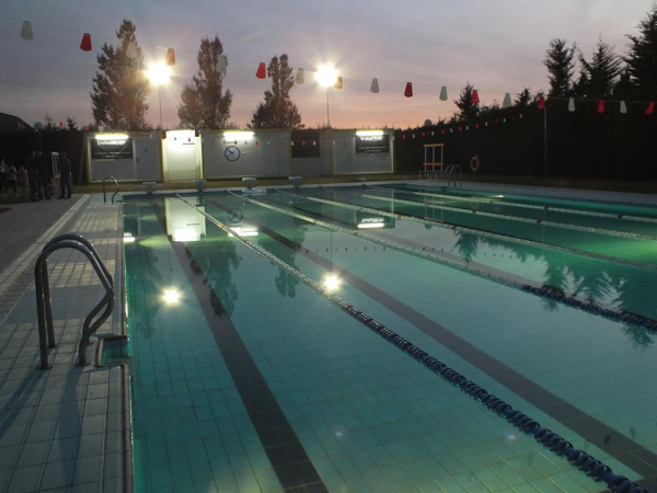Els nedadors del Club Natació Tàrrega ja neden a la piscina de Verdú