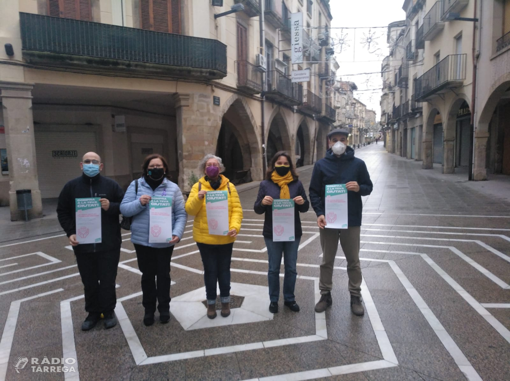 Junts fa campanya a favor del comerç local