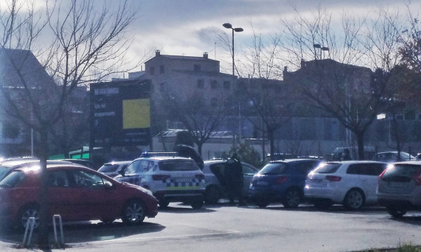Detingut a Tàrrega un home per cometre tres furts en supermercats