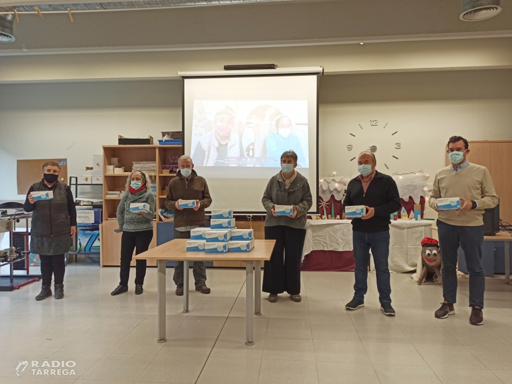 La Federació de Cooperatives Agràries de Catalunya lliura 3.800 mascaretes i 3.800€ al fons d'emergència AntiCOVID del Grup Alba