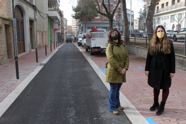Tàrrega finalitza les obres de renovació del carrer de Jacint Verdaguer, que es reobre al trànsit demà dimarts 22 de desembre