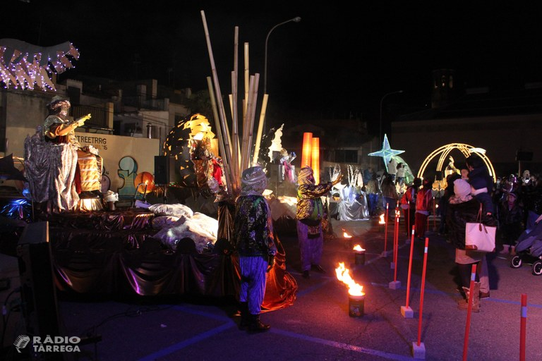 Èxit de la Cavalcada de Reis estàtica a Tàrrega, que manté la il·lusió de la nit més màgica de l’any
