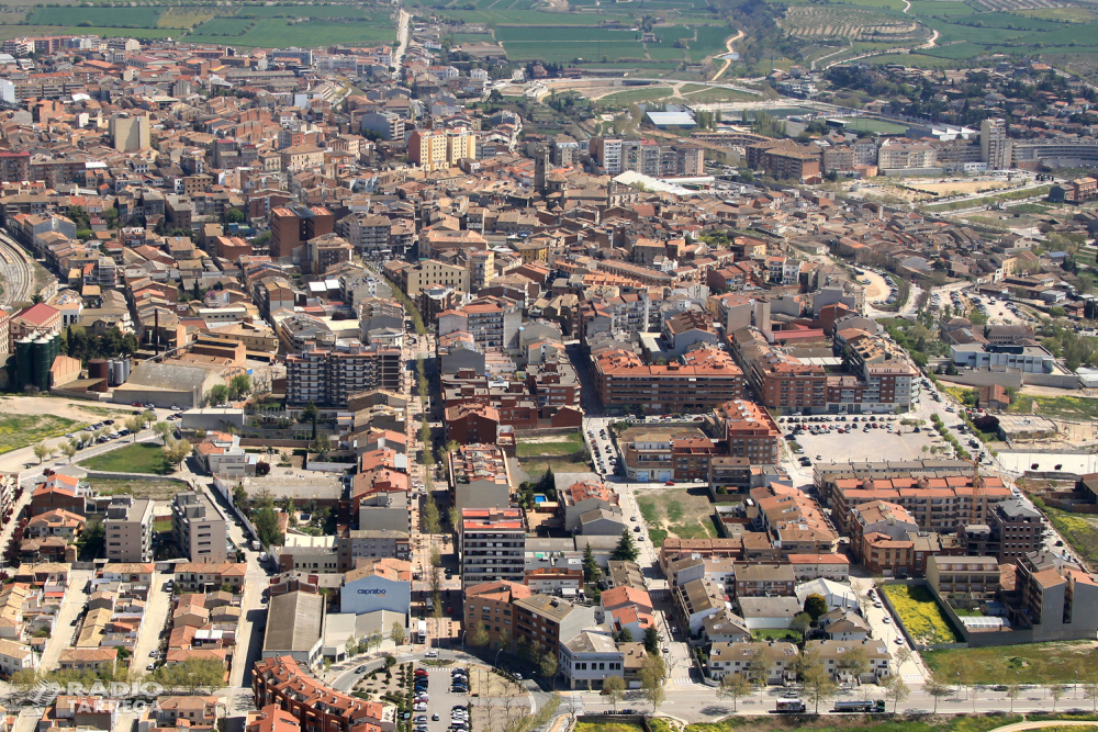 Detinguts un jove i un menor per robar un home a Tàrrega després d'amenaçar-lo amb ganivets