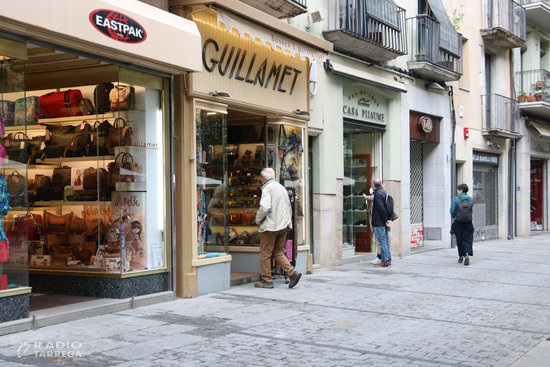 El Procicat aixeca el confinament comarcal per les bombolles de convivència a partir de dilluns i el comerç no essencial podrà obrir els caps de setmana