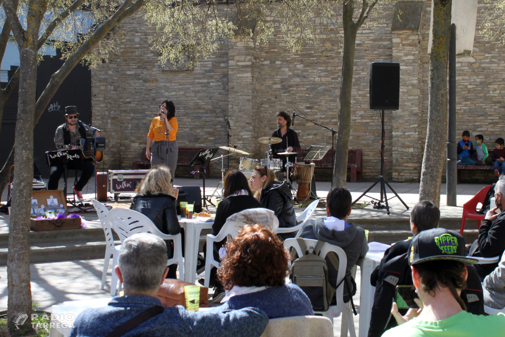 Èxit del concert de Walkin’ Roots a Tàrrega amb cançons d’empoderament femení