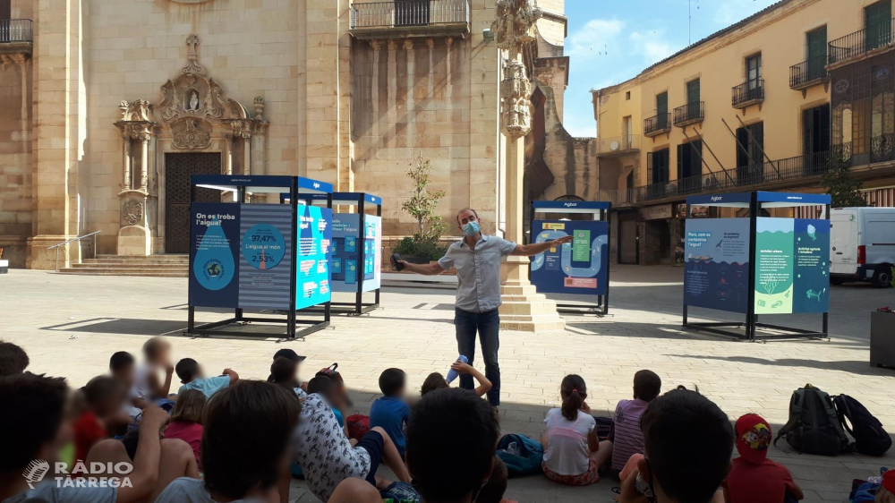 Un centenar de joves aprenen a cuidar l’aigua i el  medi ambient amb l’exposició 'Operació Aigua' a Tàrrega