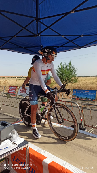El targarí Manel Seco s'adjudica la VIII Contrarellotge de Tomelloso en la categoria Master 50