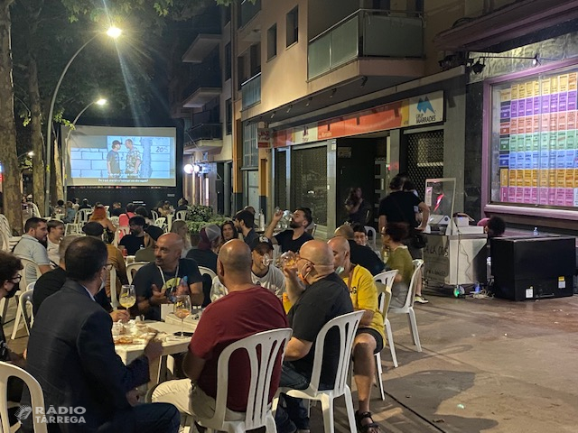 El ‘Galacticat’ converteix Tàrrega en una sala de cinema a l’aire lliure