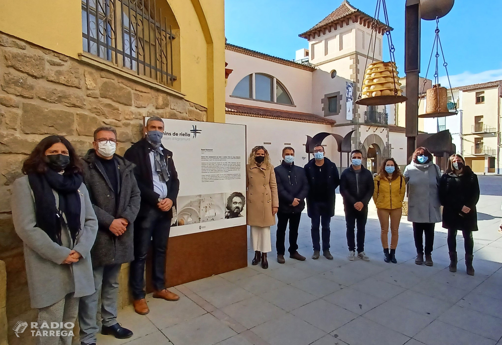 Joan Talarn inaugura els nous vestidors del camp municipal d’esports i la nova senyalització turística d’Agramunt