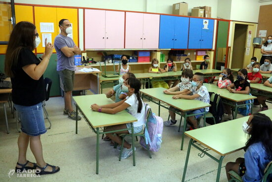 La Comissió de Salut Pública recomana eliminar les quarantenes a les escoles si hi ha menys del 20% de l'aula amb covid
